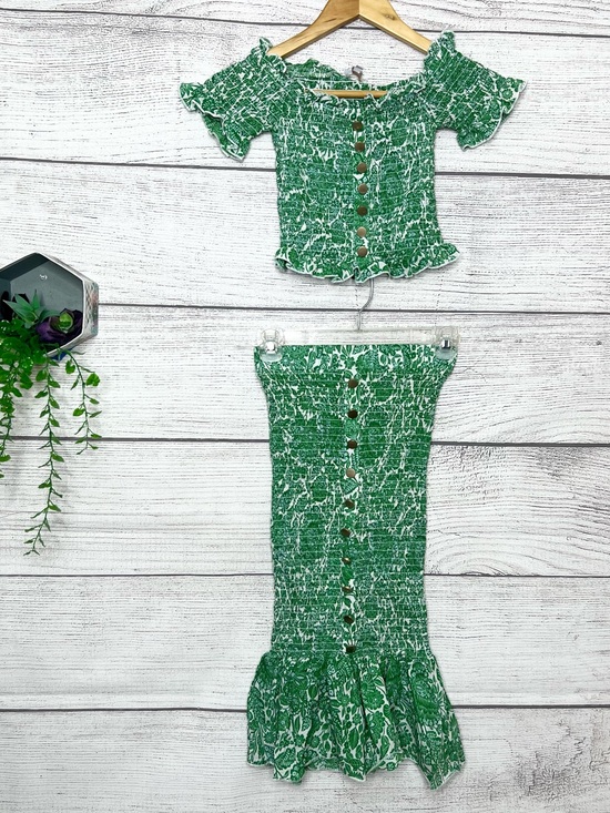 Olivaceous Dresses & Skirts - Olivaceous Green & White Floral Smocked Crop Top & Midi Skirt Set Size Small